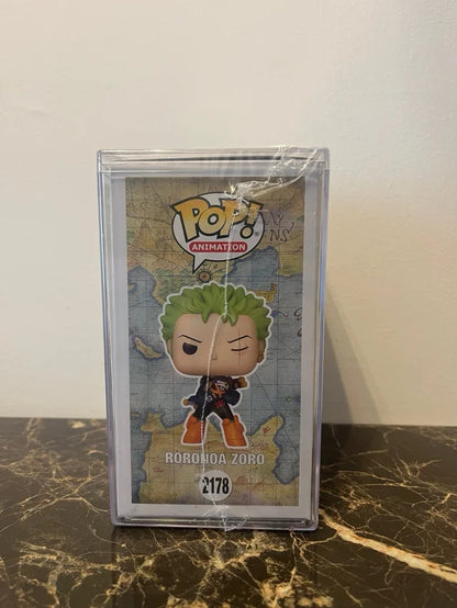 Funko Pop Roronoa Zoro Hot Topic Exclusive LE 3500 #2178 One Piece & Protector